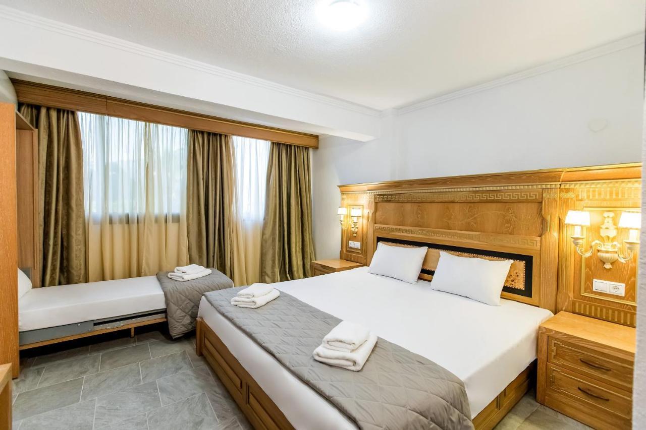 Halkidiki Greek Pride Seafront Hotel Skála Foúrkas Exteriör bild