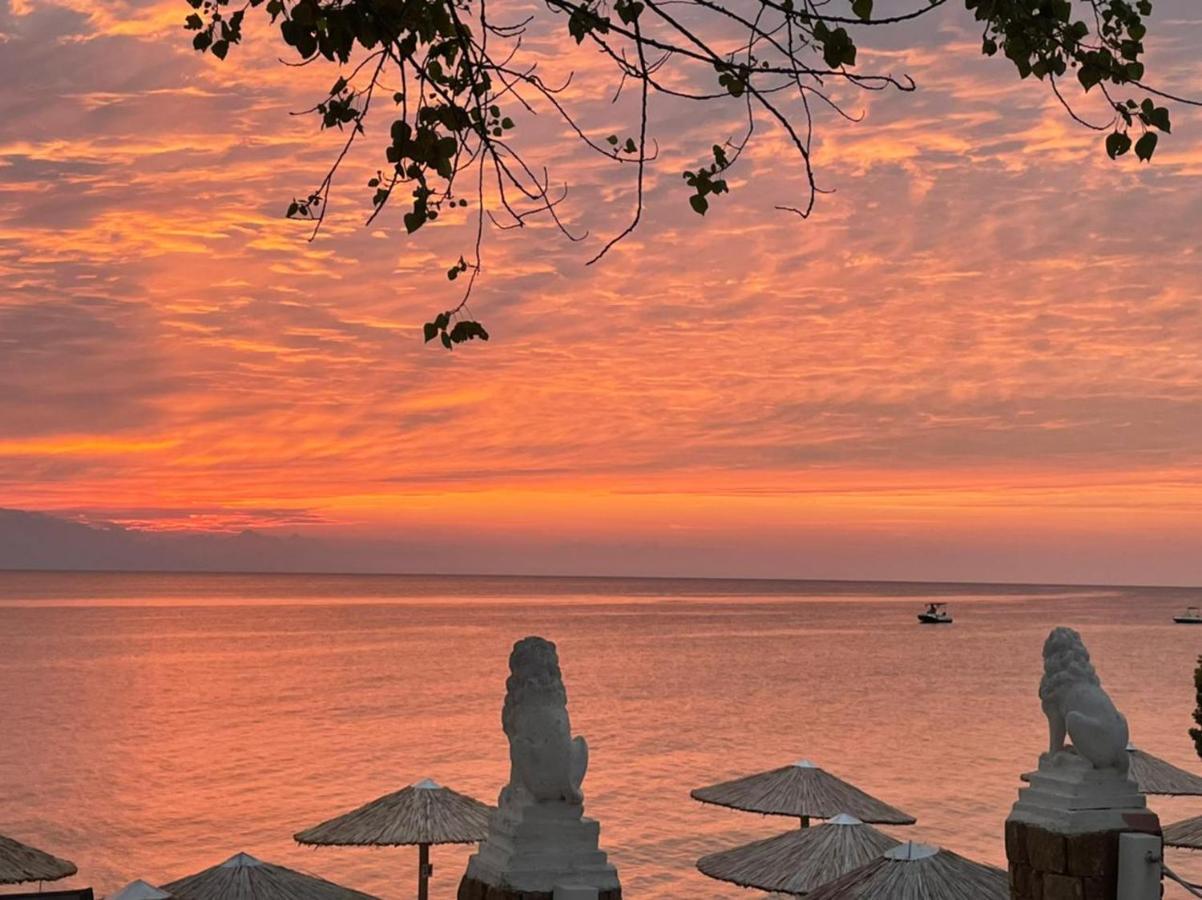 Halkidiki Greek Pride Seafront Hotel Skála Foúrkas Exteriör bild