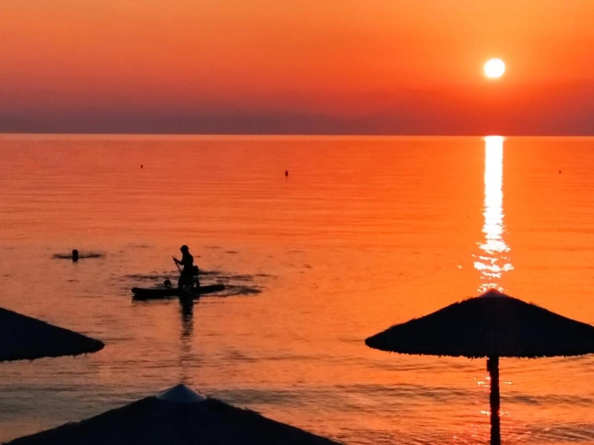 Halkidiki Greek Pride Seafront Hotel Skála Foúrkas Exteriör bild